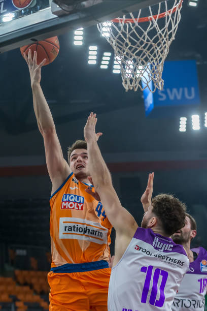 正是引燃胜 正是引燃胜